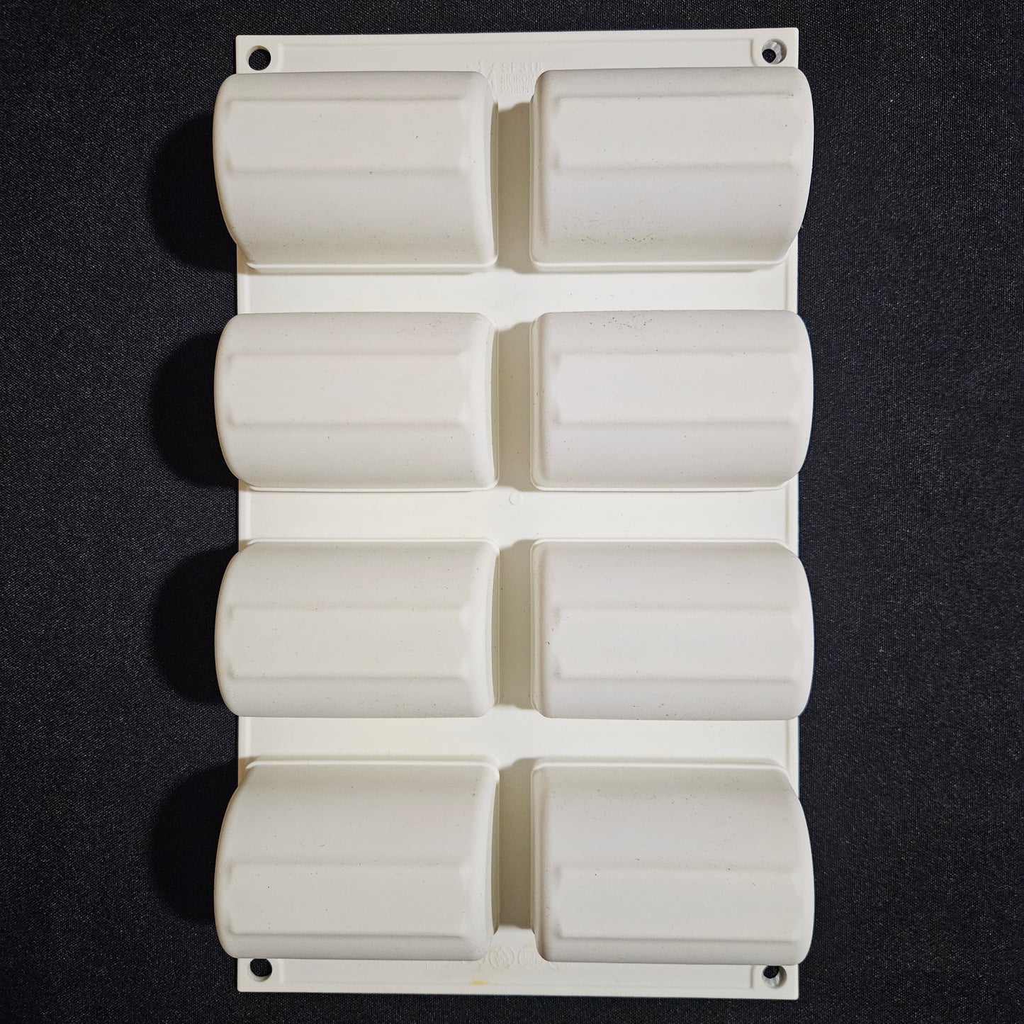 Moule en silicone 8 buchettes Silikomart