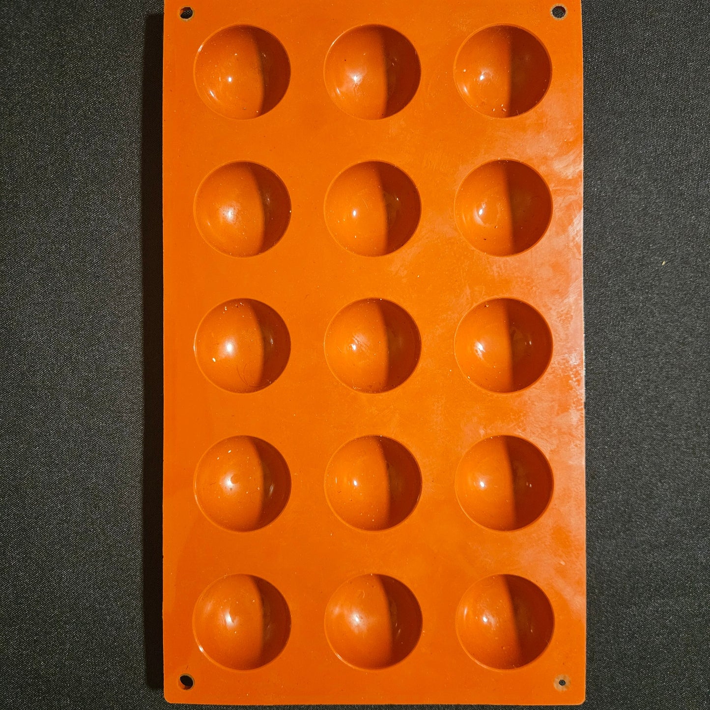 Moule en silicone demi sphères Silikomart 4cm