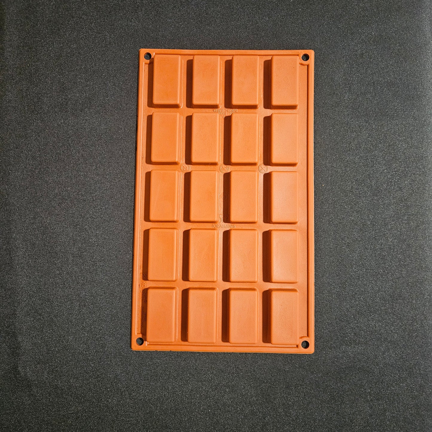 Moule en silicone financiers Silikomart