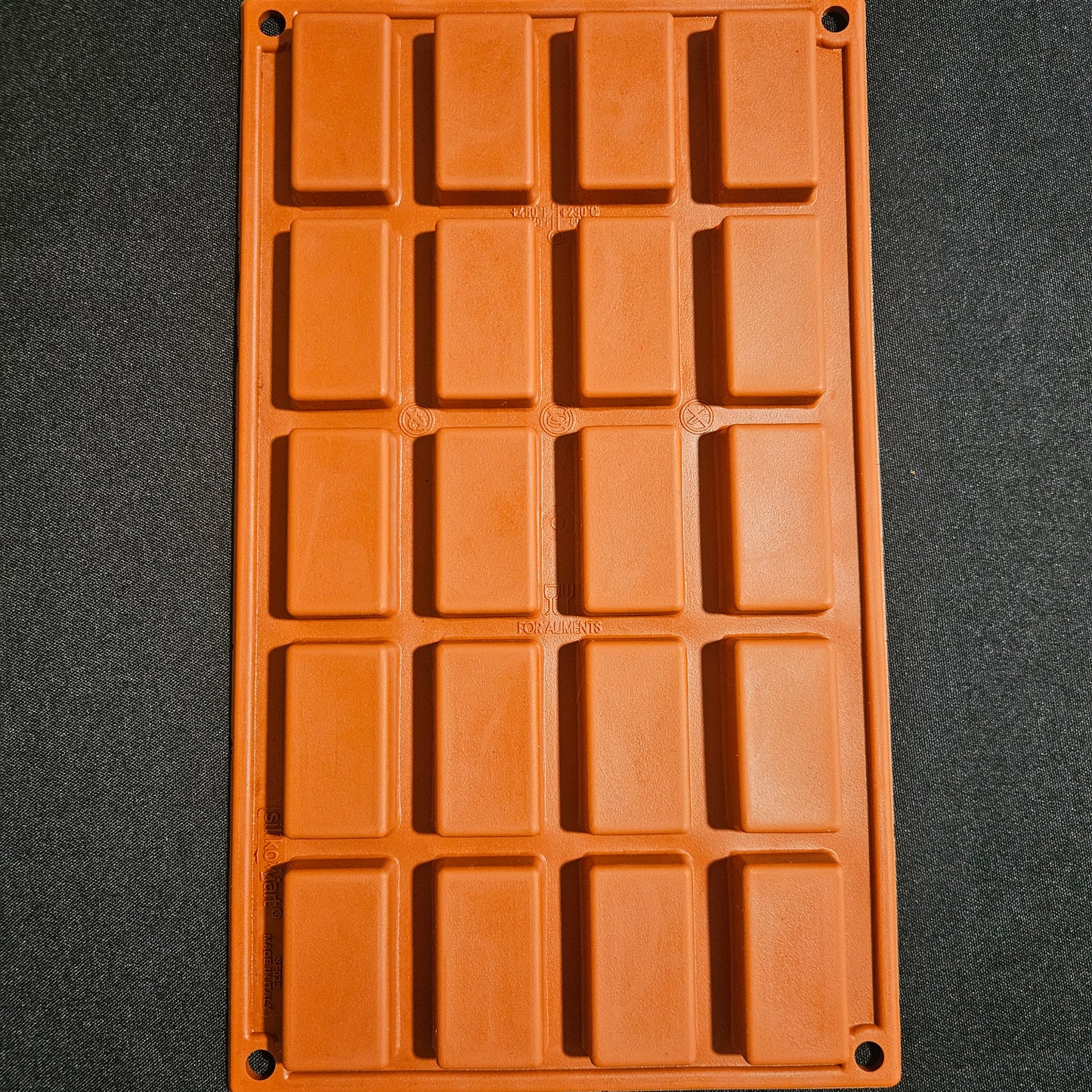 Moule en silicone financiers Silikomart