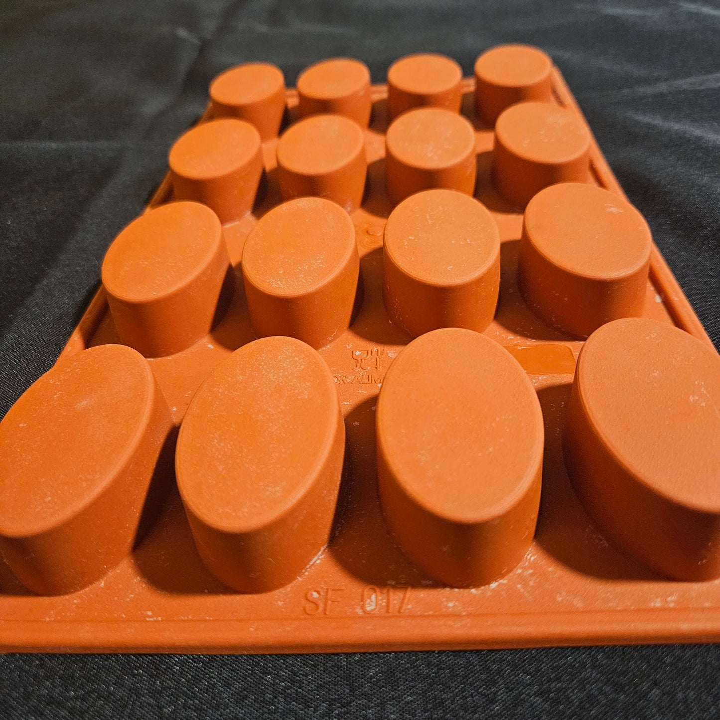 Moule en silicone mini ovales Silikomart