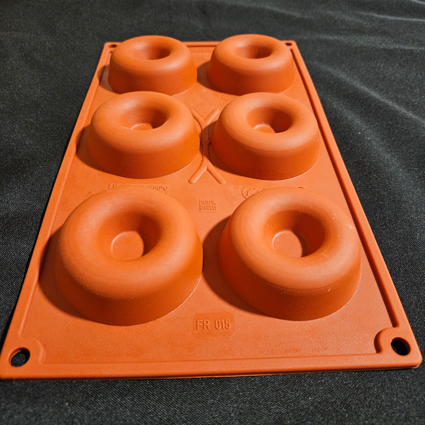 Moule en silicone 6 babas Pavoni