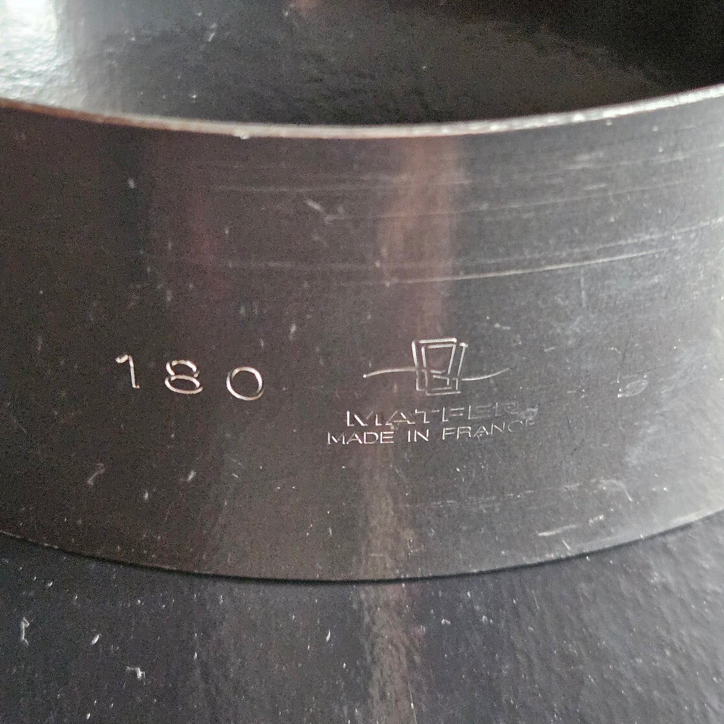 Cercle en inox Matfer, Hauteur 6 cm.
