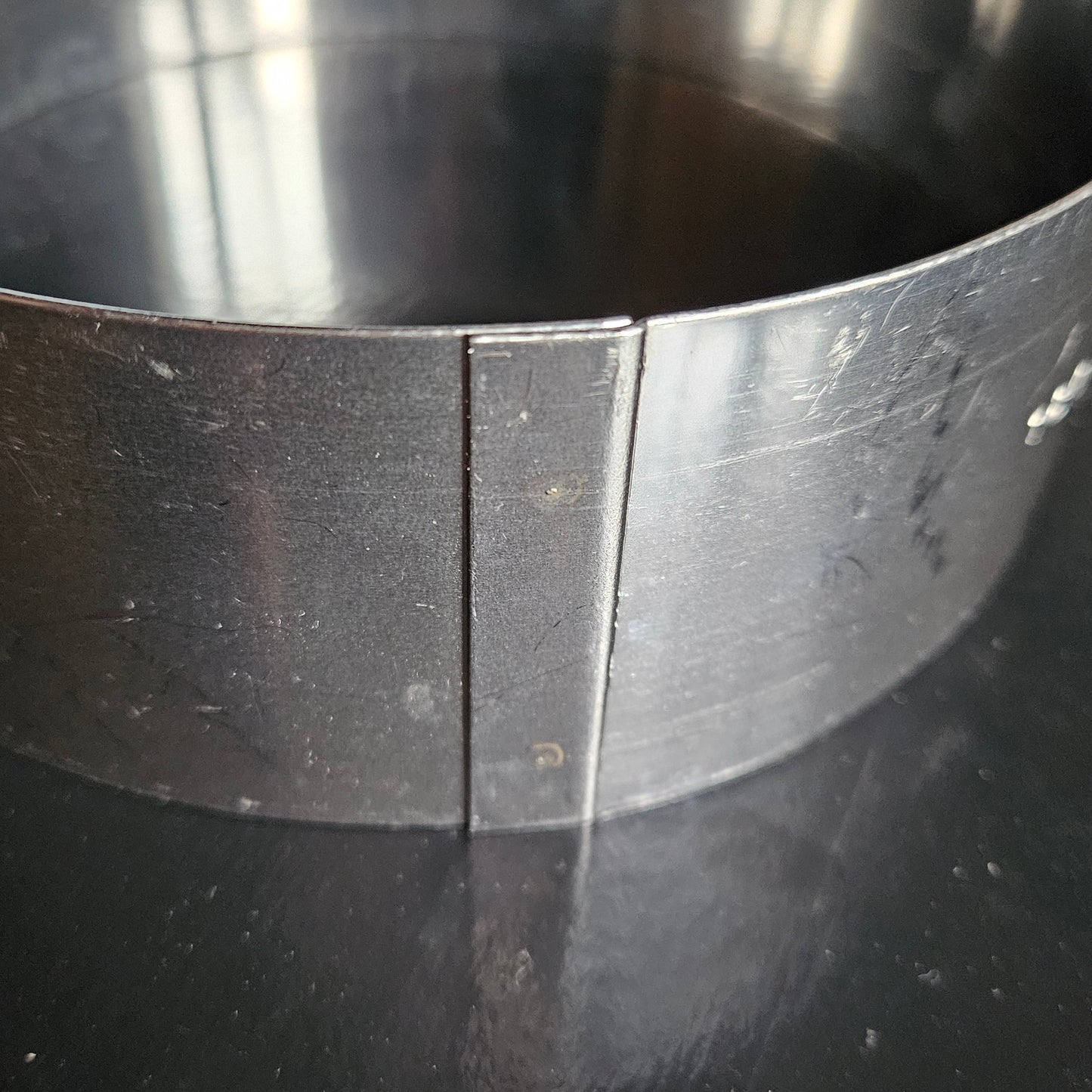 Cercle en inox Matfer, Hauteur 6 cm.