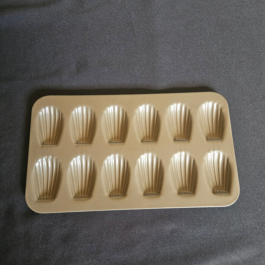 Moule à madeleines Göbel