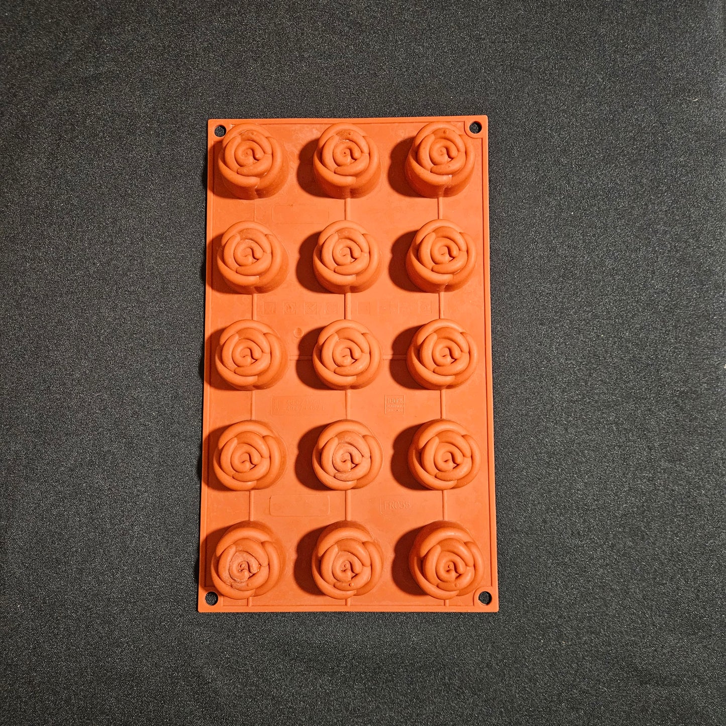 Moule en silicone mini roses Pavoni