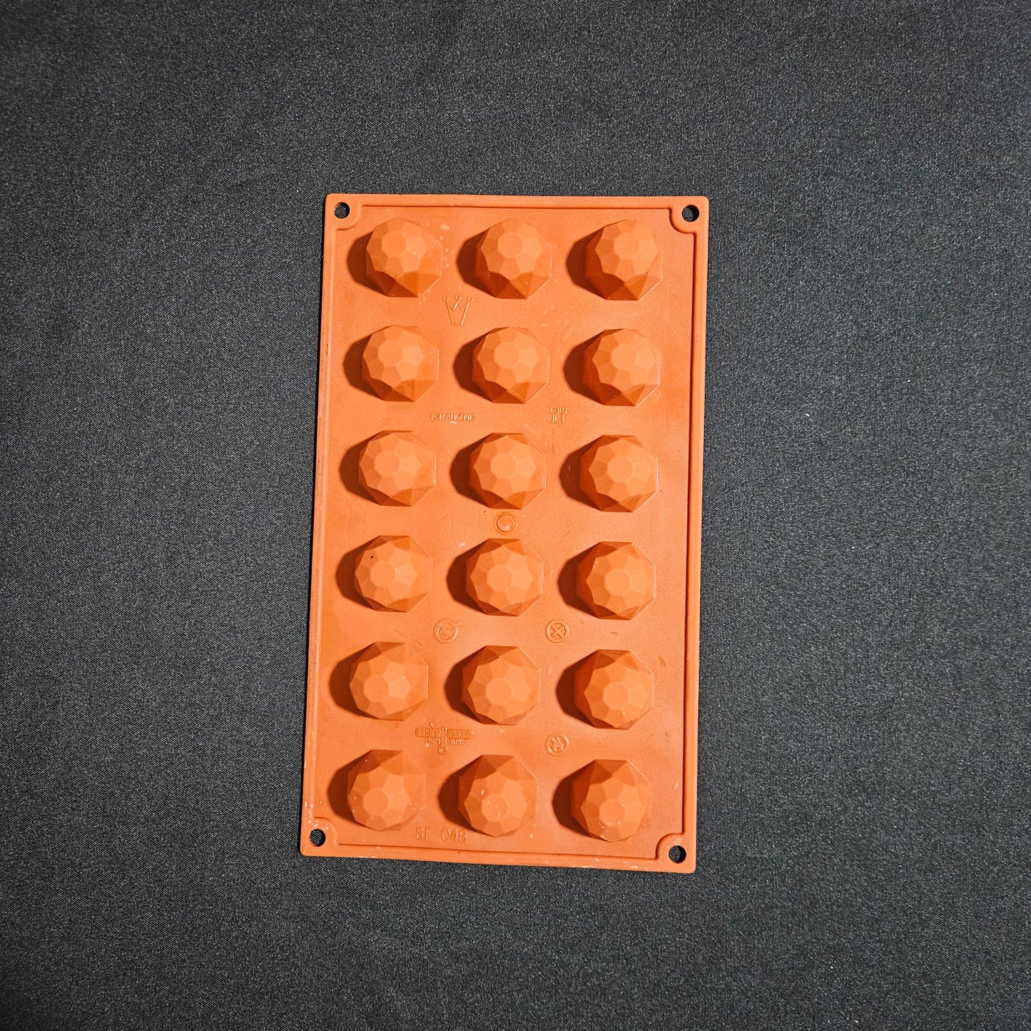Moule en silicone mini diamants Silikomart