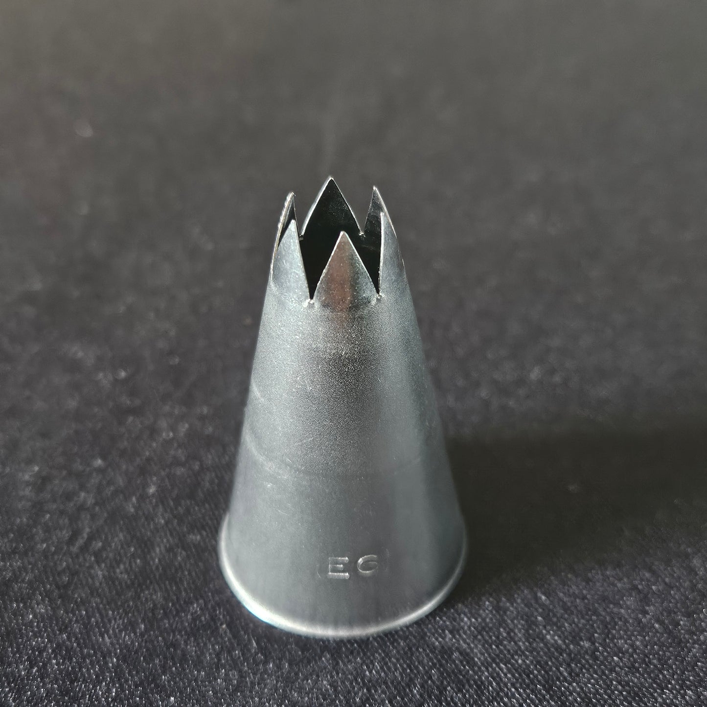 Douille en inox Cannelé E6