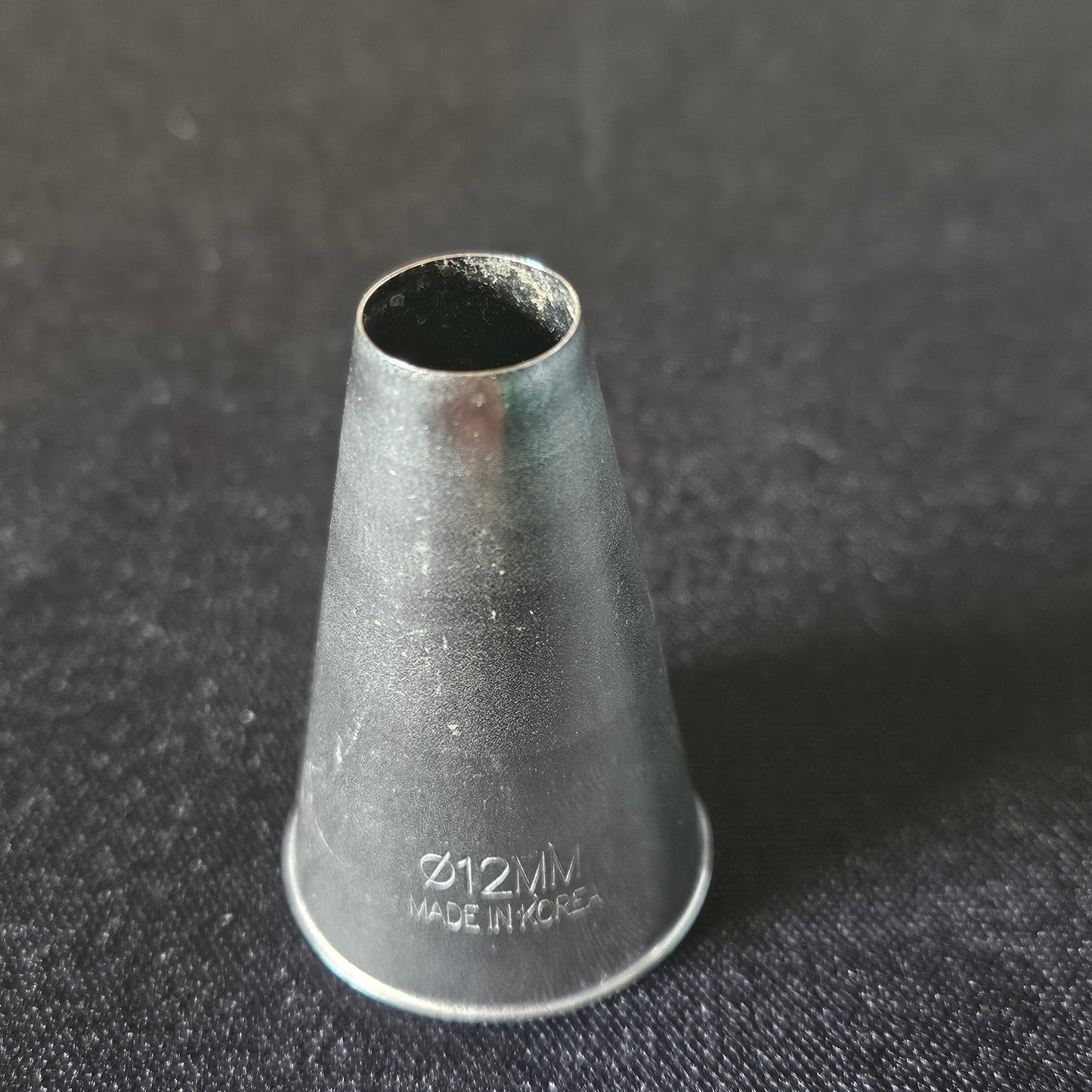 Douille en inox unie 12mm