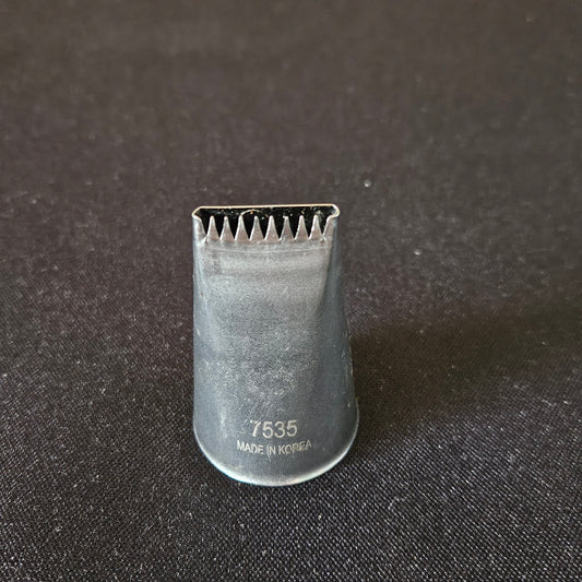 Douille en inox Cannelé Chemin de fer