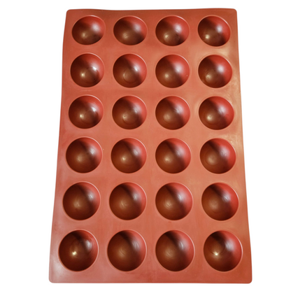 Moule en silicone demi sphère 7.8cm Maé innovation 40 x 60