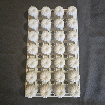 Moule en silicone 28 mini cannelés De Buyer