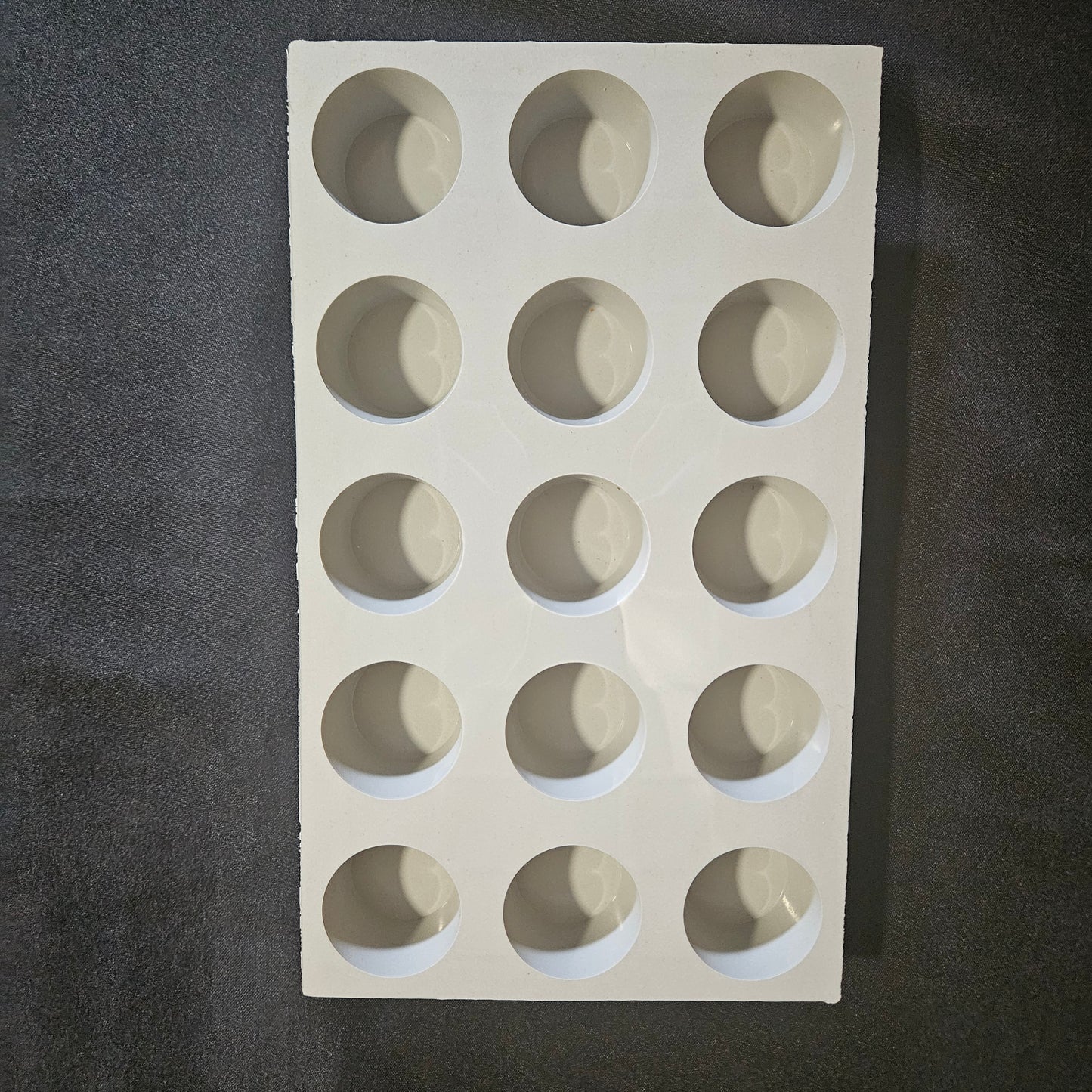 Moule en silicone 15 mini muffins De Buyer