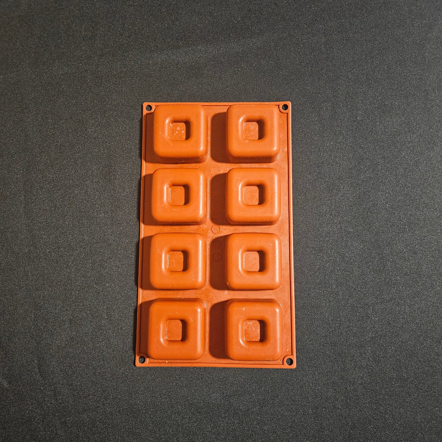 Moule en silicone babas carrés creux  Déco Relief