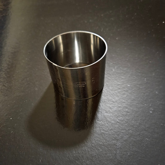 Cercle en inox Mallard Ferrière, hauteur 4.5 cm.