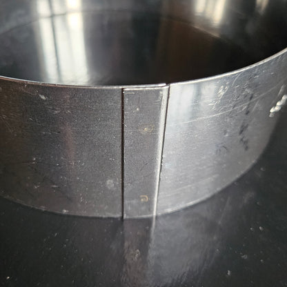 Cercle en inox Matfer, Hauteur 6 cm.