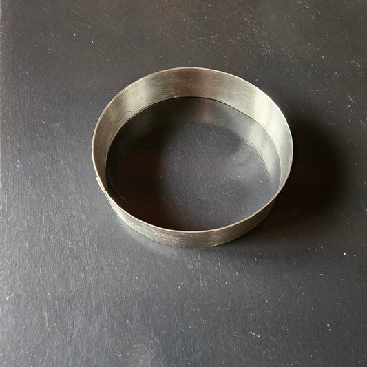 Cercle en inox Chef Inox, hauteur 3.5 cm.