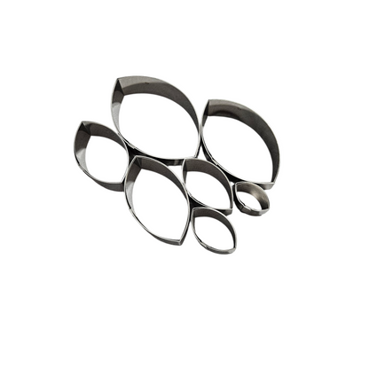 Boîte de 7 découpoirs inox ovales unis