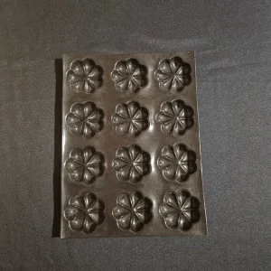 Moule en silicone 12 fleurs / marguerites Flexipan