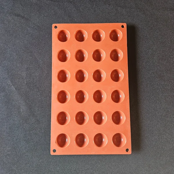 Moule en silicone demi sphères Silikomart 3cm
