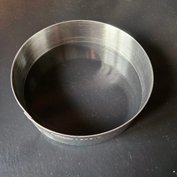 hauteur 3.5 cm.